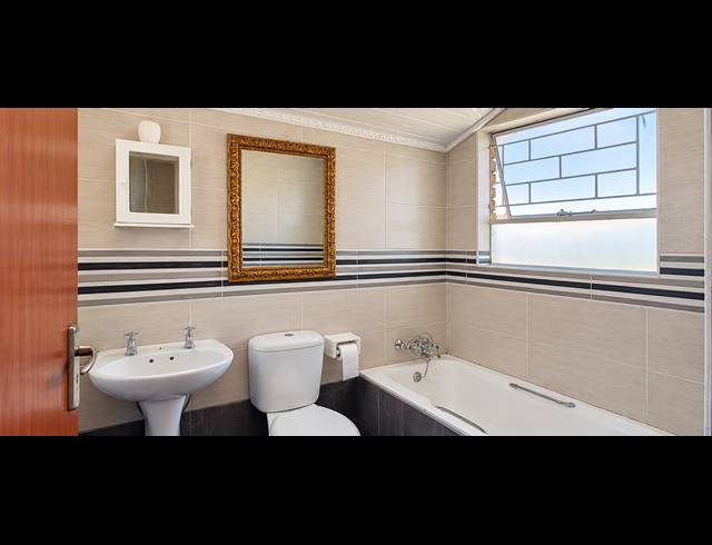 3 BEDROOM TOWNHOUSE FOR SALE IN THREE RIVERS